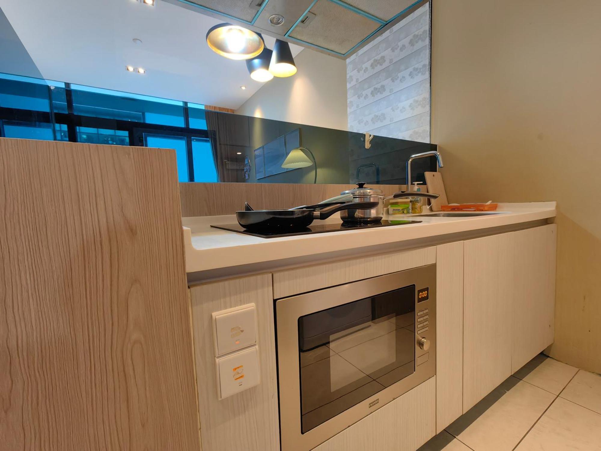 Beside Imago City Centre Soho Private Room By Wj Homestay Кота Кинабалу Екстериор снимка